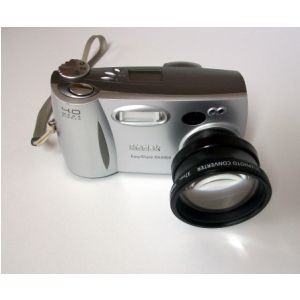 Kodak Dx-4900 camera, with accessory lens attached